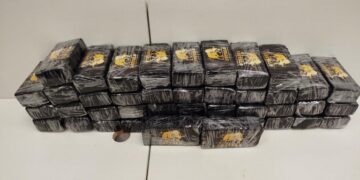 Motorista preso na Dutra com 50kg de cocaína com destino ao ES era de Campos dos Goytacazes Motorista preso na Dutra com 50kg de cocaína com destino ao ES era de Campos dos Goytacazes