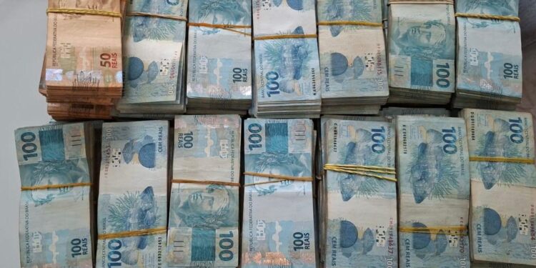 Operação contra “máfia do anabolizante” apreende R$ 750 mil em espécie no ES