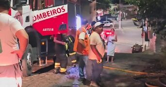 Incêndio atinge residência no bairro Beira Rio, em Nova Venécia