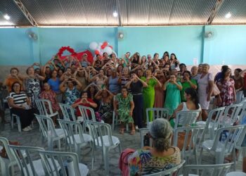 Projeto Avivar promove roda de conversa especial de homenagem ao Dia das Mães
