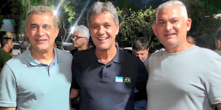 Marcos Guerra, Ricardo Ferraço e Edson Isidoro, em Jaguaré