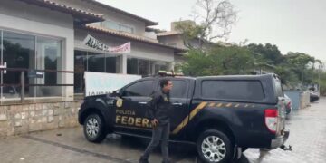 Polícia Federal frustra tráfico de criança recém-nascida para a Espanha Polícia Federal frustra tráfico de criança recém-nascida para a Espanha