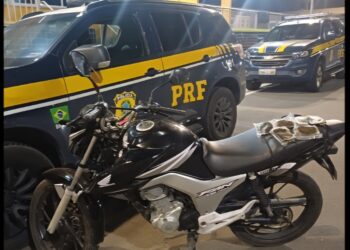 PRF apreende na Serra droga que seria levada para Colatina