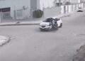 Motociclista fica ferido após colisão com carro em cruzamento de Linhares