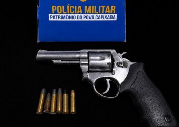 Homem é detido por porte ilegal de arma no bairro Vila Landinha, em Barra de São Francisco