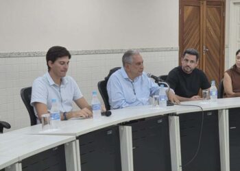 Prefeitura de Barra de São Francisco cobra Cesan por atraso e exige soluções imediatas para falta de água em loteamentos