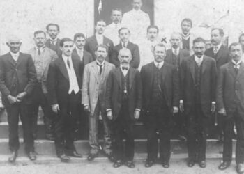 Fernando Achiamé e o Espírito Santo dos coronéis, por João Gualberto
