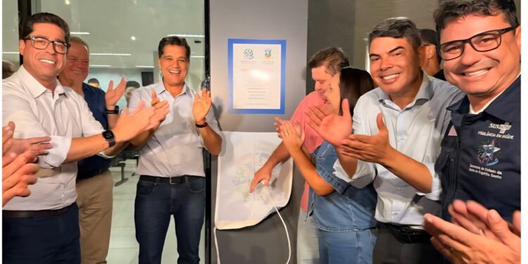 Ricardo e Euclério entregam nova unidade de saúde do bairro São Geraldo Ricardo e Euclério entregam nova unidade de saúde do bairro São Geraldo