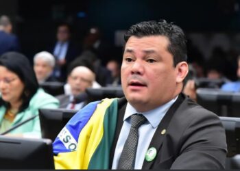 Deputado capixaba destina quase meio milhão a ONGs de parentes de assessores