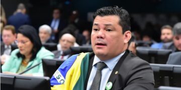 Deputado capixaba destina quase meio milhão a ONGs de parentes de assessores