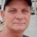 Homem é encontrado morto com marcas de facadas na varanda de casa em Nova Venécia