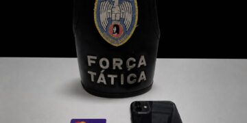 Suspeito de furtar celular em loja é preso pela PM em Barra de São Francisco